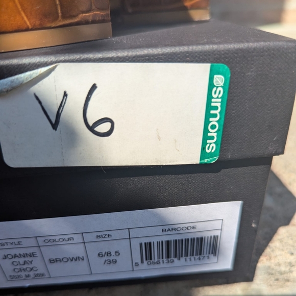 MIISTA Joanne Clay Crown High Heel - Picture 13 of 16